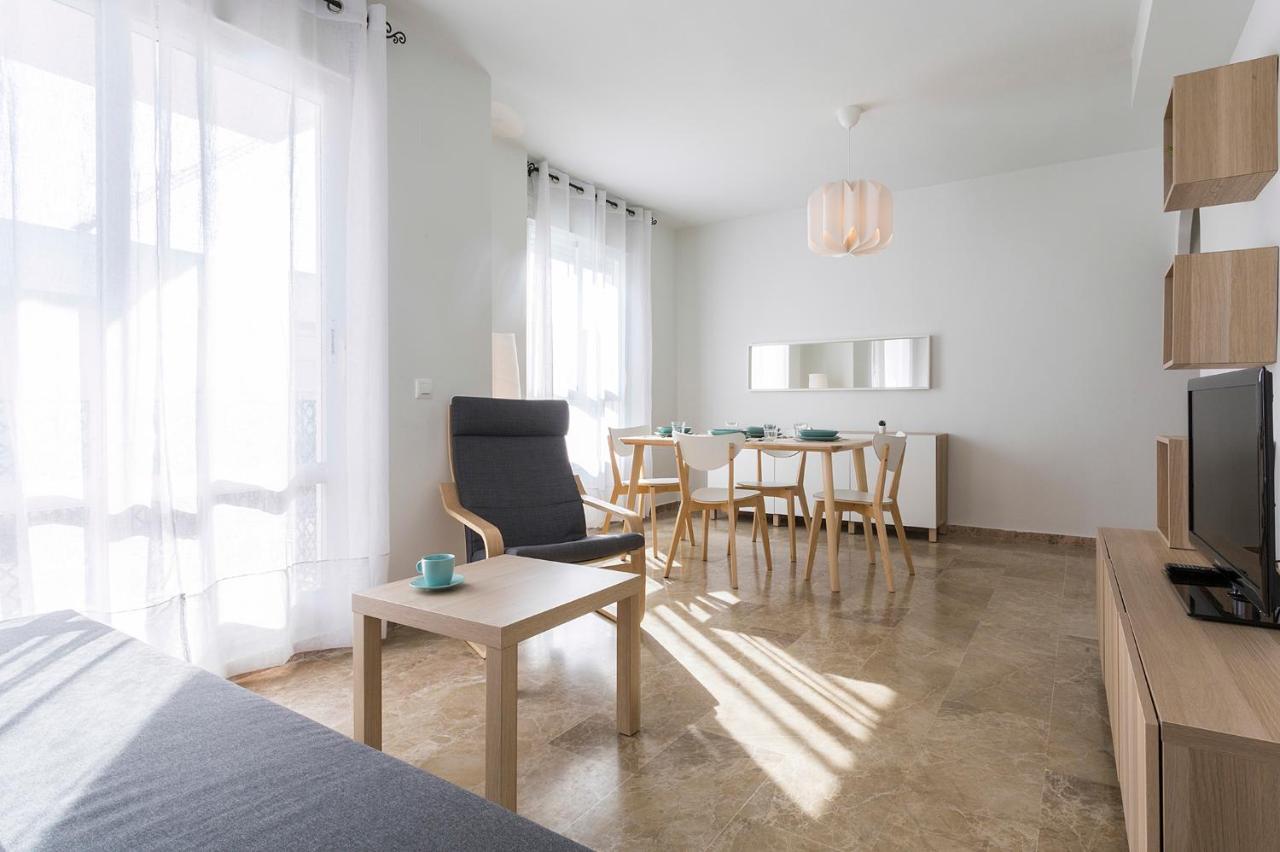 Azvalia - La Estacion, Piscina Y Junto A La Renfe Apartment Ел Пуерто де Санта Мария Екстериор снимка