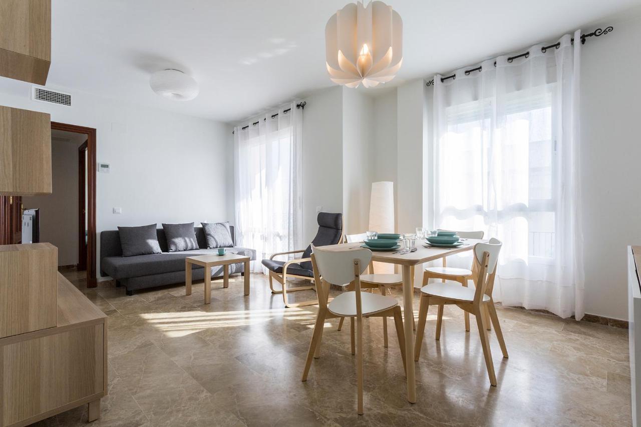 Azvalia - La Estacion, Piscina Y Junto A La Renfe Apartment Ел Пуерто де Санта Мария Екстериор снимка