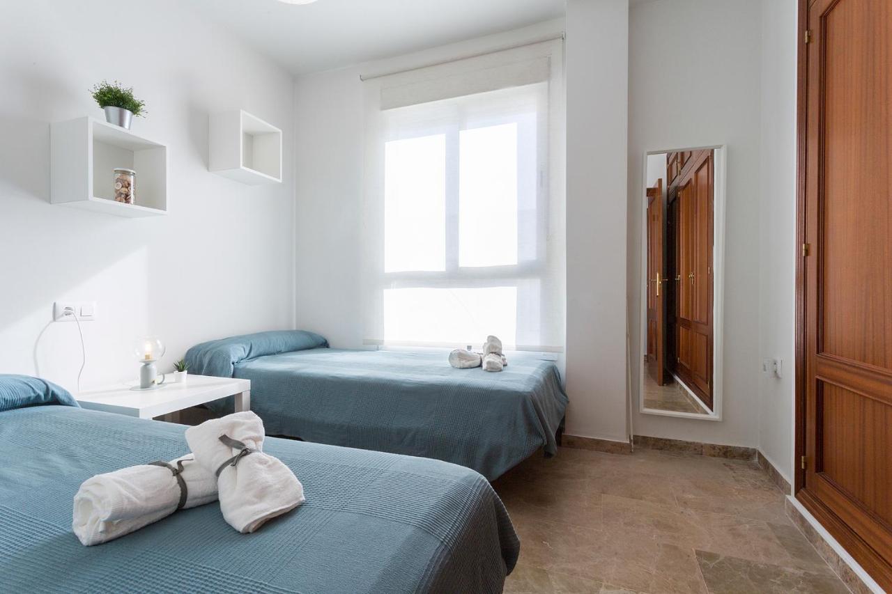 Azvalia - La Estacion, Piscina Y Junto A La Renfe Apartment Ел Пуерто де Санта Мария Екстериор снимка